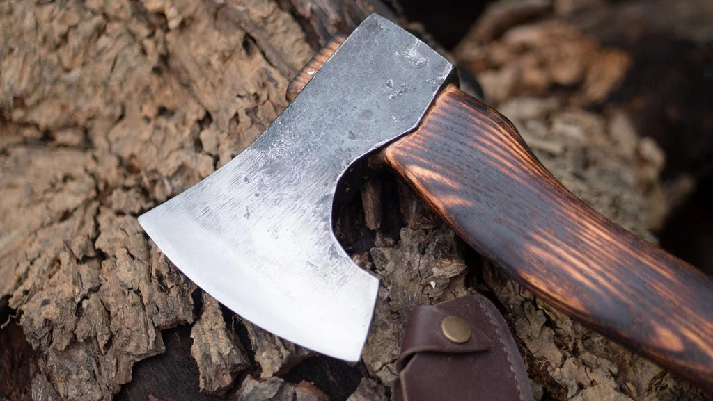 Handmade Bushcraft Axe – Carbon Steel Camping Hatchet with Ash Wood Handle & Leather Sheath